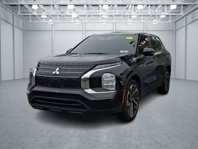 Used 2022 Mitsubishi Outlander ES