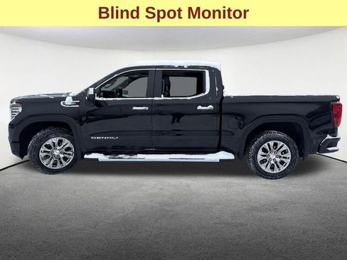 Used 2022 GMC Sierra 1500 Denali image 6