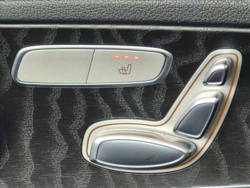 Used 2016 Mercedes-Benz C 300 Sedan image 16