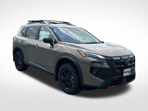 New 2026 Nissan Rogue SV image 7