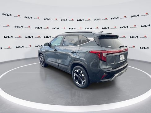 Used 2024 Kia Seltos EX AWD/4WD image 6
