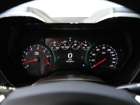 Used 2018 Chevrolet Camaro ZL1 RWD image 38