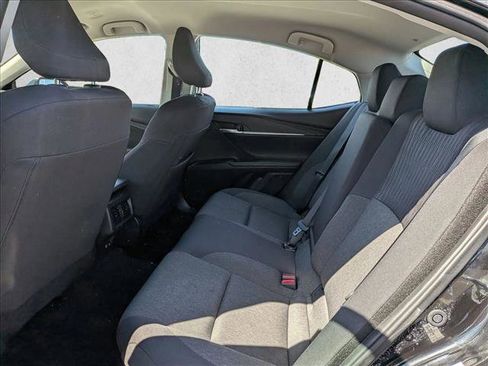 Used 2025 Toyota Camry LE FWD image 24