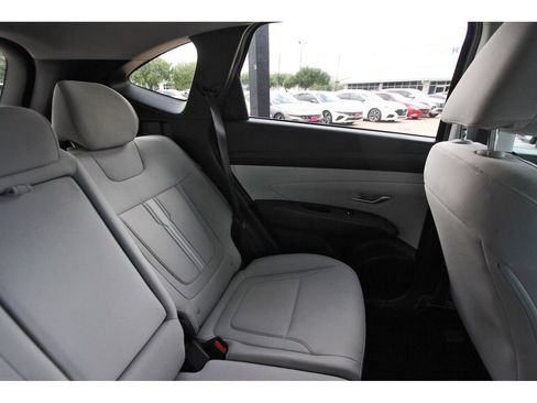 Certified 2026 Hyundai Tucson SEL FWD image 14