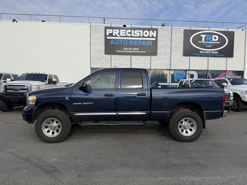 Used 2006 Dodge Ram 2500 Truck Laramie image 2