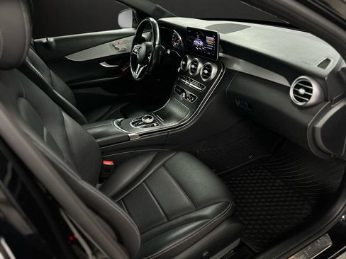 Used 2021 Mercedes-Benz C 300 4MATIC Sedan image 32