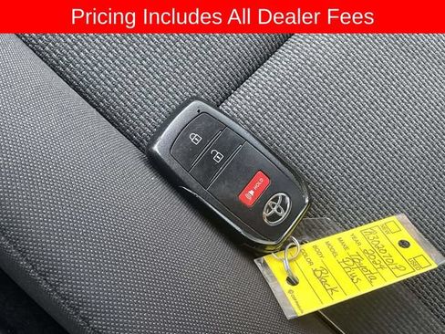 Used 2024 Toyota Prius LE FWD image 35