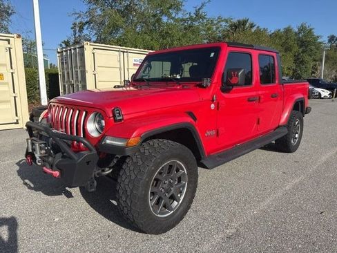 Used 2020 Jeep Gladiator Overland image 1