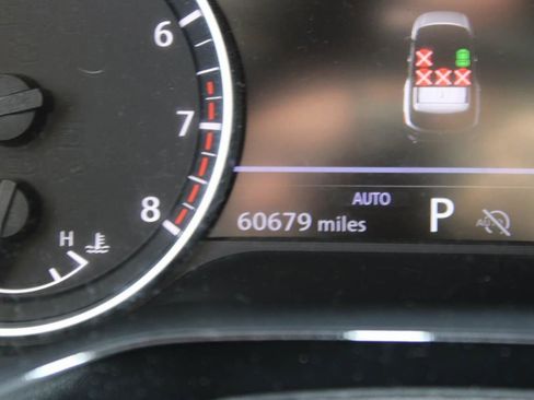 Used 2022 Nissan Pathfinder SL w/ SL Premium Package image 12