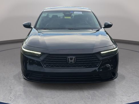 Used 2024 Honda Accord EX-L image 2