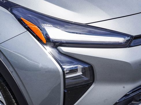 New 2027 Chevrolet Bolt RS FWD image 10