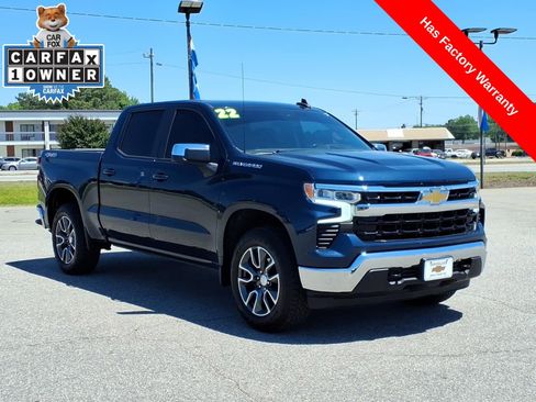 Used 2022 Chevrolet Silverado 1500 LT AWD/4WD image 7