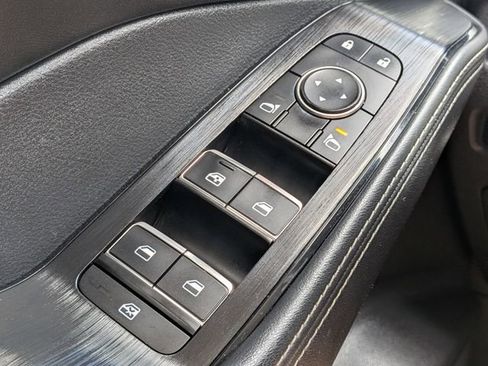 Used 2021 Nissan Rogue SL w/ Premium Package image 30