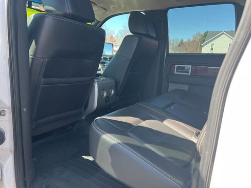 Used 2010 Ford F150 Lariat image 18