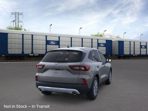 New 2026 Ford Escape Active w/ Cold Weather Package FWD image 8