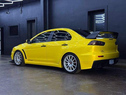 Used 2008 Mitsubishi Lancer Evolution GSR AWD/4WD image 7