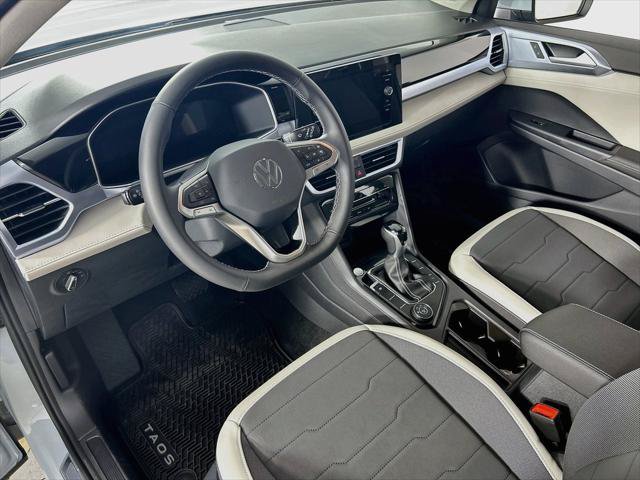 New 2027 Volkswagen Taos SE AWD/4WD image 9