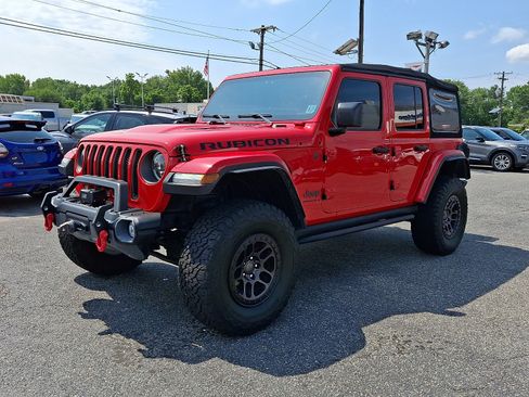 Used 2023 Jeep Wrangler Unlimited Rubicon w/ Xtreme 35 Tire Package AWD/4WD image 3
