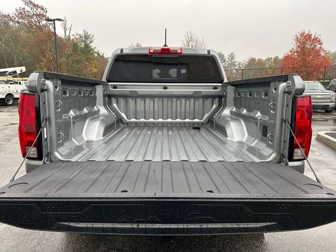 Used 2024 Chevrolet Colorado Trail Boss image 14