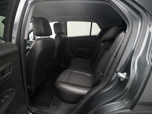 Used 2017 Chevrolet Trax LT w/ Driver Confidence Package image 15