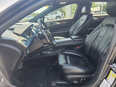 Used 2019 Lincoln MKZ Reserve w/ Reserve Plus Package image 10