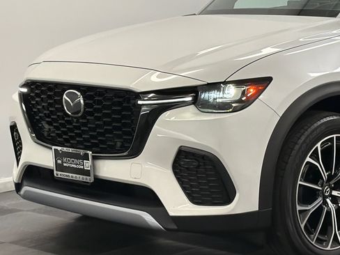 Used 2025 MAZDA CX-70 Plug-In Hybrid w/ Premium Plus AWD/4WD image 2