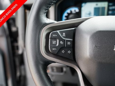 Used 2024 Ford Bronco Badlands AWD/4WD image 16