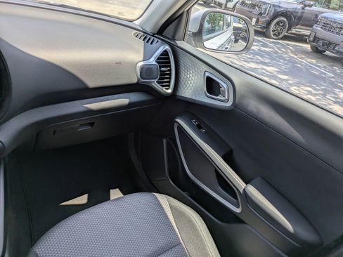 Certified 2021 Kia Soul LX FWD image 13
