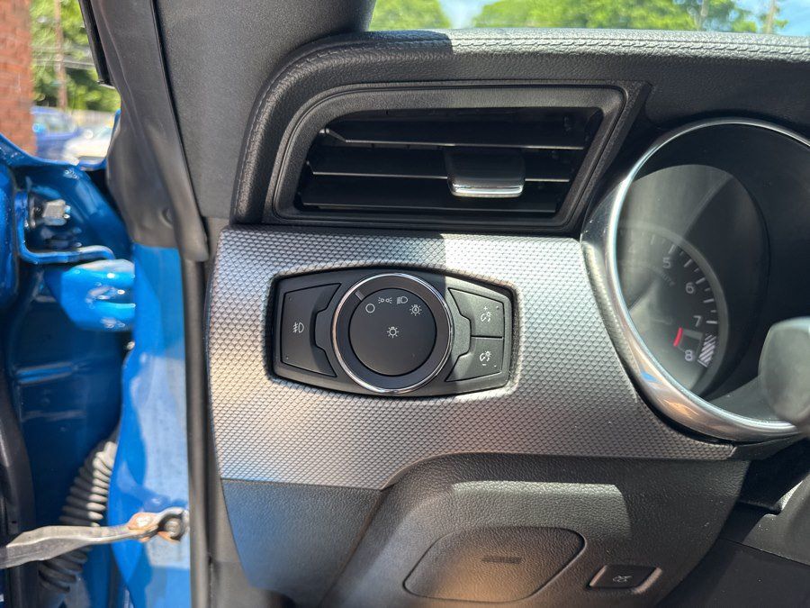 Used 2020 Ford Mustang GT w/ Equipment Group 301A RWD image 26
