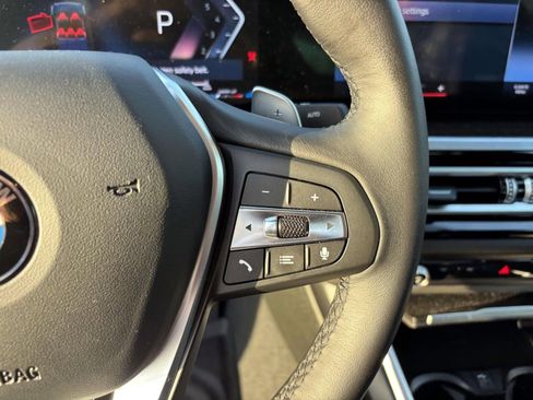 Used 2023 BMW 330i xDrive Sedan w/ Premium Package image 18