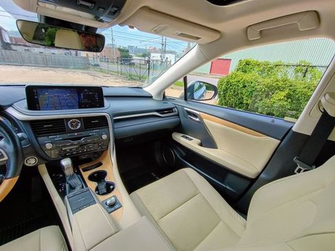 Used 2022 Lexus RX 350L FWD w/ Premium Package image 46