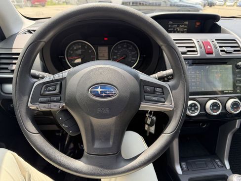 Used 2016 Subaru Forester 2.5i Premium AWD/4WD image 12