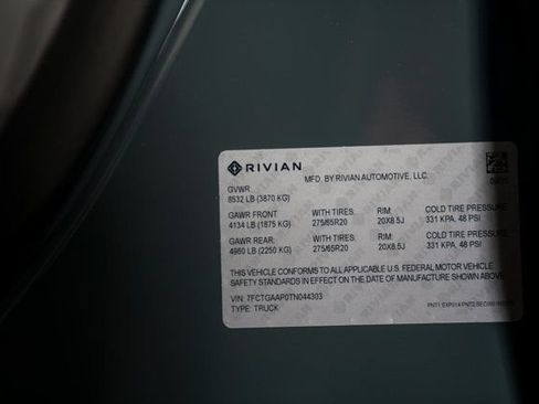 Used 2026 Rivian R1T Premium AWD/4WD image 38