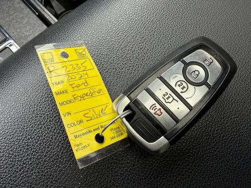 Used 2024 Ford Expedition Max Limited AWD/4WD image 49