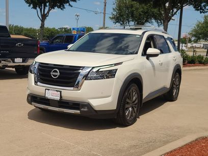 Certified 2022 Nissan Pathfinder SL w/ SL Premium Package