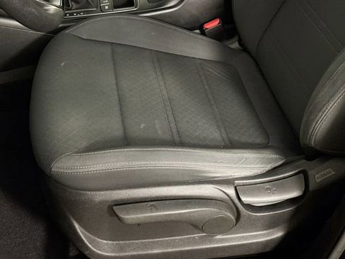 Used 2016 Kia Sorento LX image 22