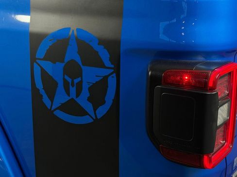 Used 2021 Jeep Gladiator Rubicon image 24