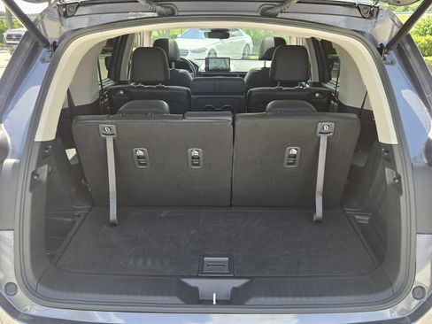 Used 2024 Honda Pilot Touring image 15