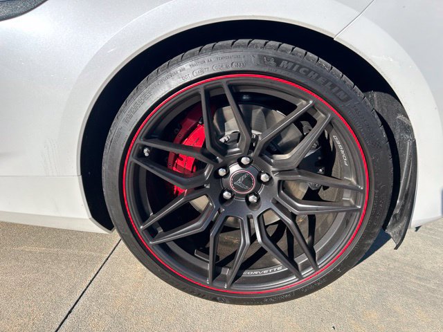 Used 2023 Chevrolet Corvette Z06 RWD image 11