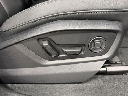 New 2026 Audi Q7 Premium image 22