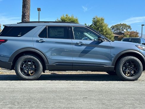 New 2026 Ford Explorer Tremor w/ Tremor Ultimate Package AWD/4WD image 6