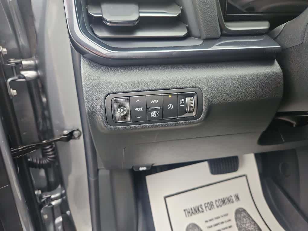 New 2027 GMC Terrain AT4 w/ Convenience Package III AWD/4WD image 11
