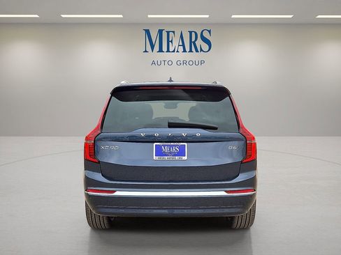 New 2026 Volvo XC90 B6 Ultra w/ Protection Package image 4