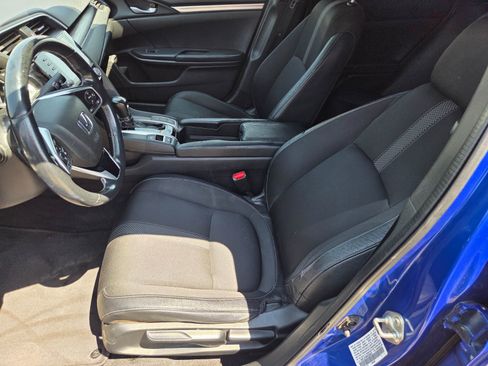 Used 2019 Honda Civic Sport image 9