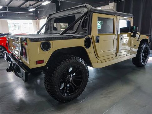 Used 2004 HUMMER H1 4-Door Open Top image 26