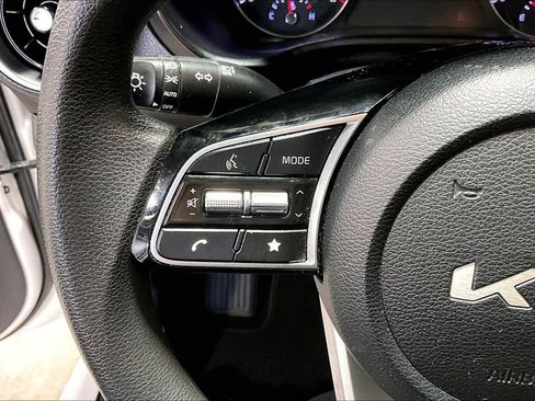 Used 2024 Kia Forte LXS image 23