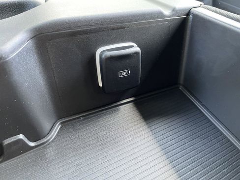 New 2026 RAM 3500 Tradesman AWD/4WD image 28