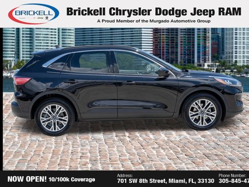 Used 2021 Ford Escape SEL w/ Technology Package FWD image 4