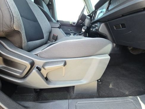 Used 2025 Ford Bronco Big Bend AWD/4WD image 19