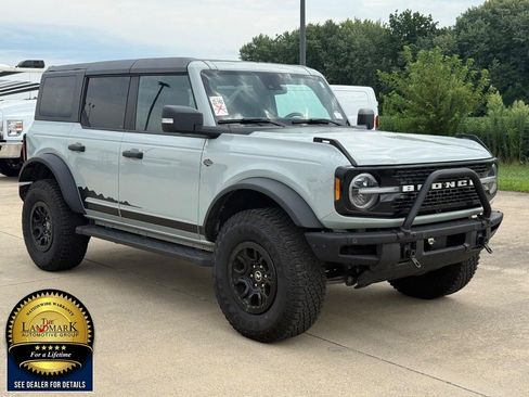 Used 2024 Ford Bronco Wildtrak AWD/4WD image 3